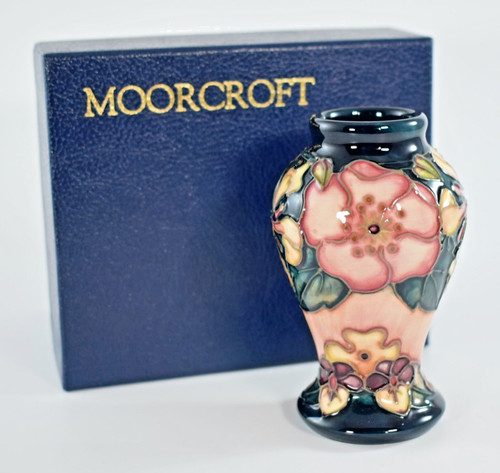 Vintage moorcroft oberon vase - oberon,