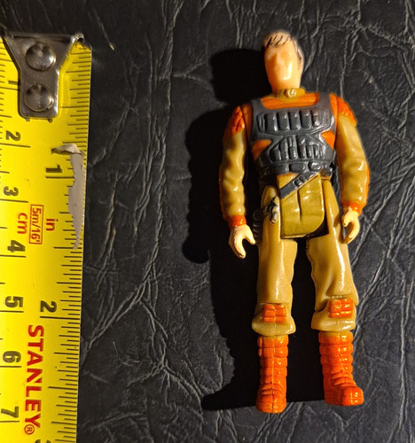 Orange tan grey - orange/tan/grey, action