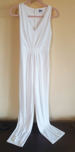 Make way white - white, wide