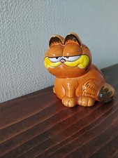 ENESCO "GARFIELD" CERAMIC FIGURINE 3" in height