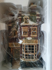 DEPT 56 Dickens Village