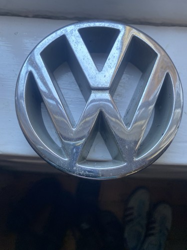 Polo 6n1 front grill badge - 6n1,