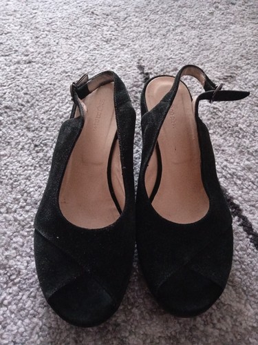 Ladies black peep toe - toe, sandals