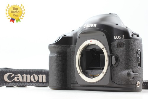 Near mint strap canon - w/strap,