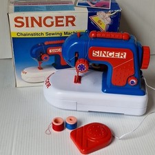 Singer Children's Sewing Machine Chainstitch Toy Vintage  boxed Fully Working 