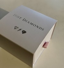 New hot diamonds jewellery - new.,