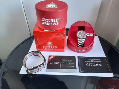 Citizen red arrows raf - red,