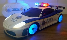 FERRARI POLICE CAR WIRELESS RADIO REMOTE CONTROL CAR SIREN SOUND *Box Damaged*