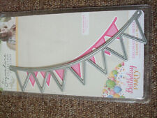 Sara Davies Signature collection Traditional Bunting Birthday Party  metal die
