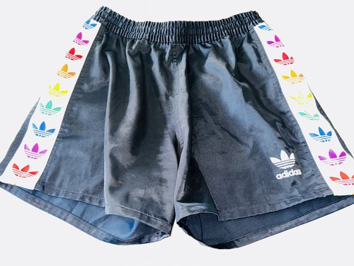 Adidas love unites - love,