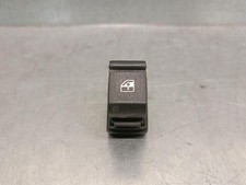 735676519 front window control