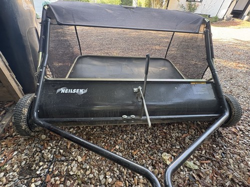 Neilsen tow behind - 48”,