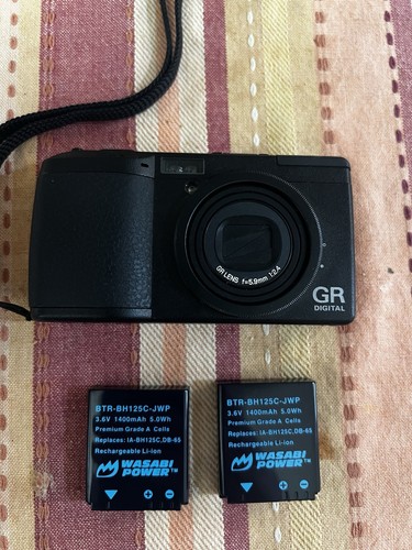 Ricoh digital compact - ricoh, i