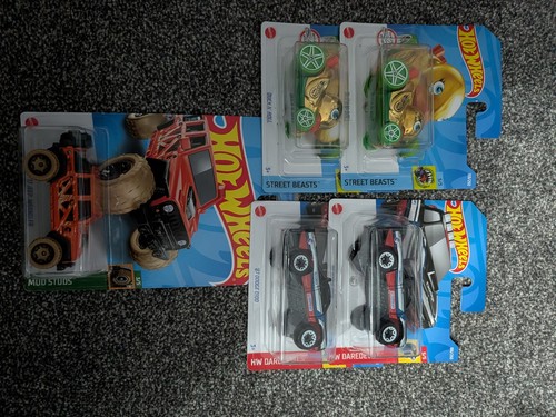 Hot wheels treasure hunt - hot,