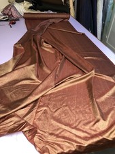 SELF PATTERNED VISCOSE LINING