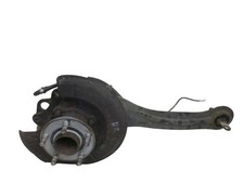 Steering knuckle wheel hub