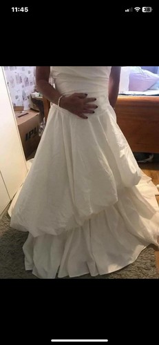 Ivory wedding gown with - with, train