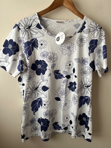 Damart top size new - top,