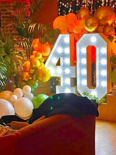 4ft led light - light, numbers
