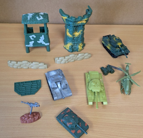 Plastic war battle set pieces - plastic,