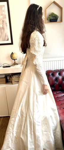 Ellis vintage ivory wedding - ivory,