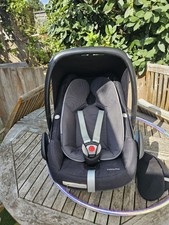 Maxi Cosi Pebble baby car seat