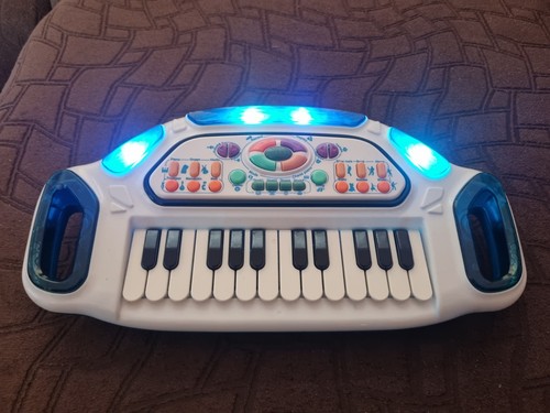 Keyboard music soundboard
