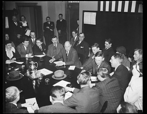 Photo 1935 boardroom - boardroom, meeting