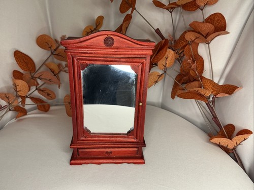 Scale dollhouse mirrored - scale,