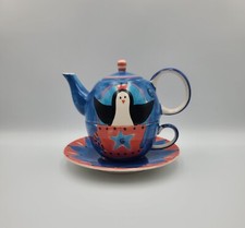Whittard of Chelsea tea for one Unusual Penguin Design , boxed. VGC.