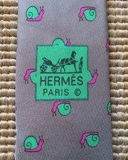 Hermès 100% silk tie snail