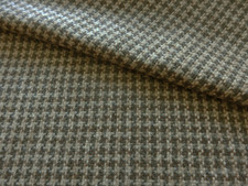 Vintage Tan Dogtooth Light Premium Italian Virgin Wool Cashmere Fabric in 2.5M