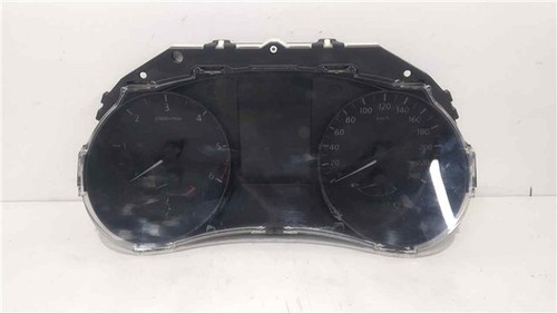 83a complete dashboard nissan - complete,