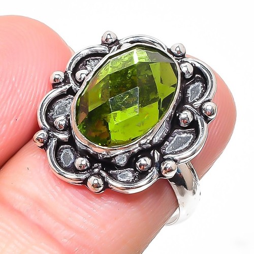 Green peridot gemstone - peridot,