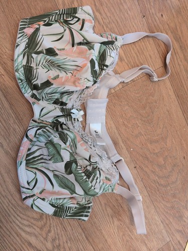 38dd pink green white - pink,