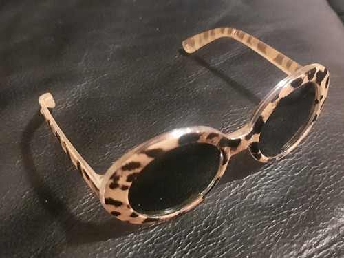 Kurt cobain sunglasses for - kurt,