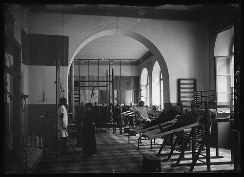 Photo 1918 1920 hospital - photo:1918, ward