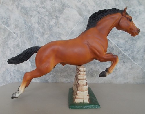 Vintage 1970 1988 breyer bay - vintage, 1970-1988