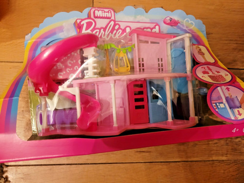 Mini barbie land - barbie,