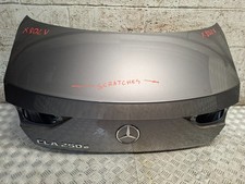 REAR TAILGATE BOOT LID IN