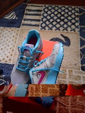 NIKE Girl's Lunar Forever 2