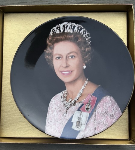 1977 queen elizabeth silver - elizabeth,