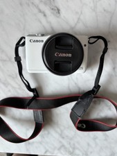Canon EOS M10 Mirrorless