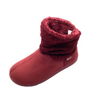 Long Bay Womens Burgundy Flat Warm Bootie Slippers Size XL 9 - 10 Used