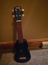 Ukulele MAHALO dark blue with