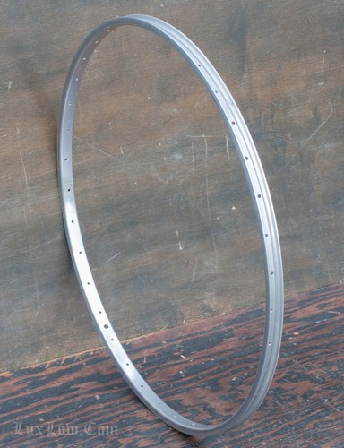 Vintage ukai 630 roadbike - 27",