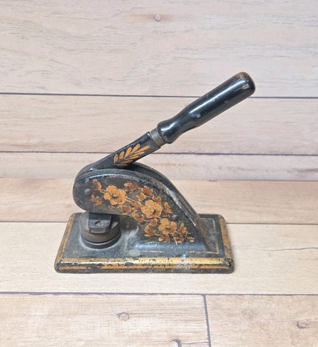 Victorian antique cast iron - cast,