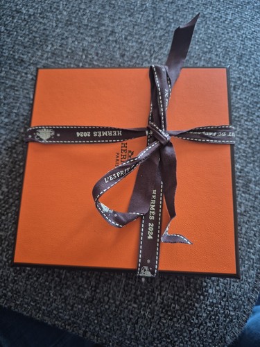 Genuine hermes gift box - hermes,