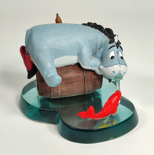 Disney simply pooh figurine a - disney,