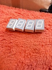 4x Vishay TDSG5150 7-Segment